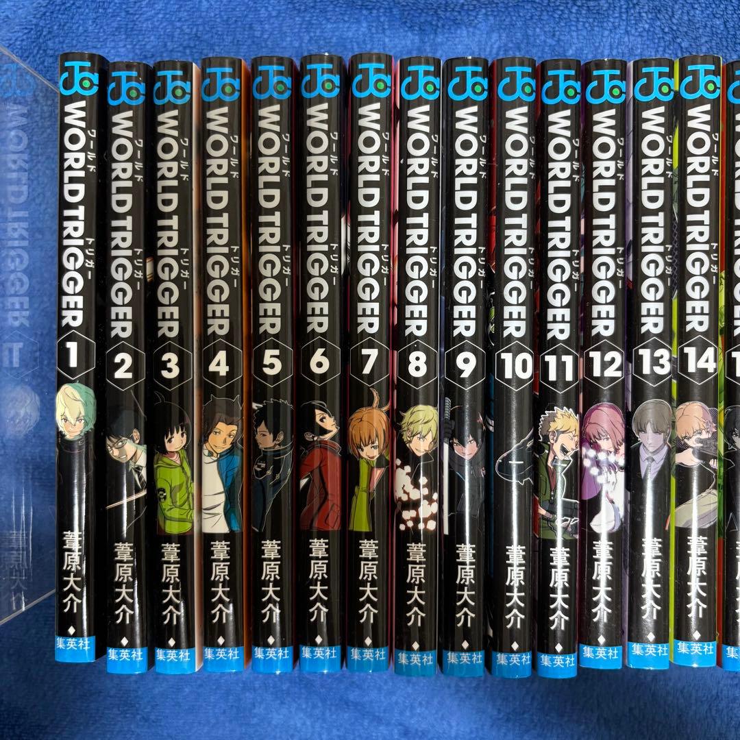 ワールドトリガー　1~28巻・オフィシャルデータブック