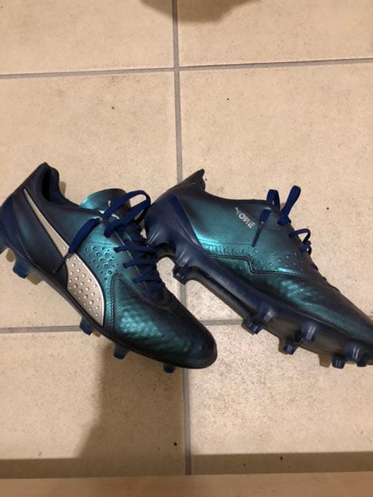 プーマサッカースパイク