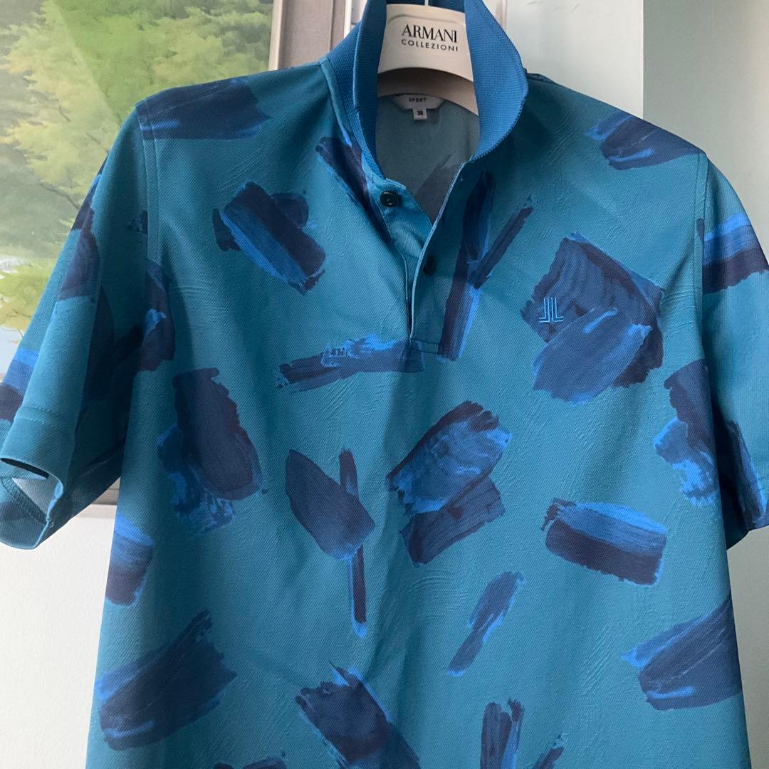 LANVIN の本当にモダンでお洒落なTシャツです。