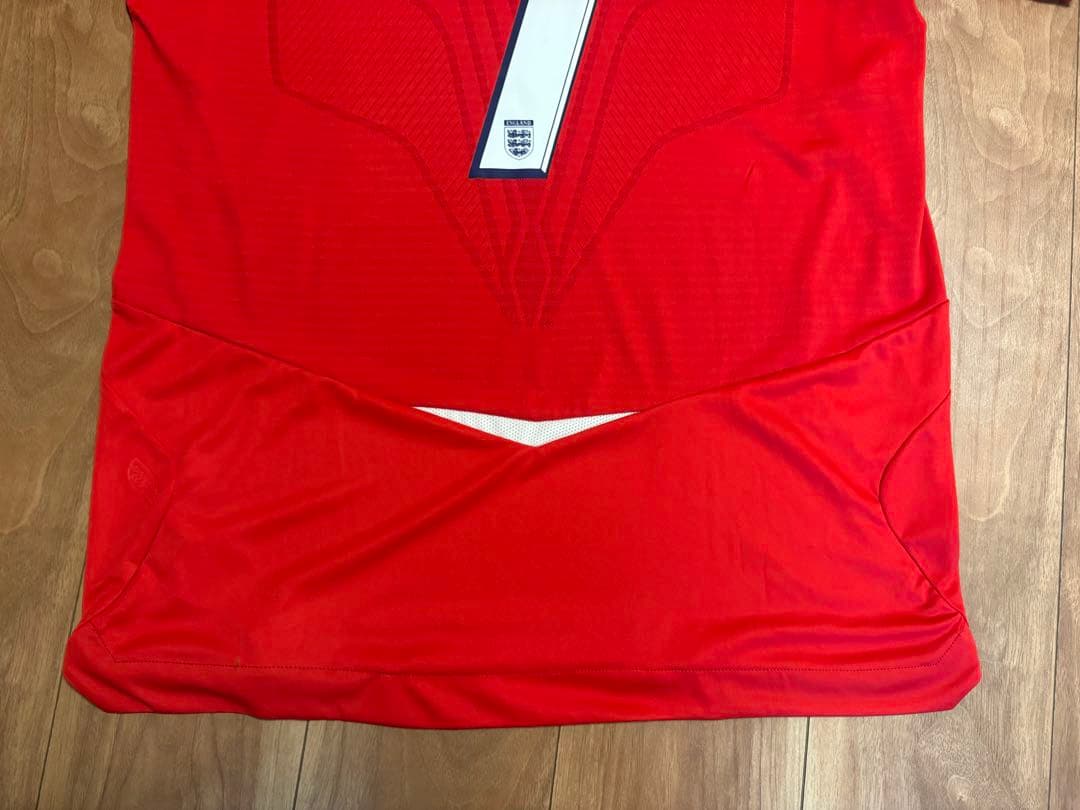 【正規品】UMBROイングランド代表デビット・ベッカム2008ユニ(新品未使用)