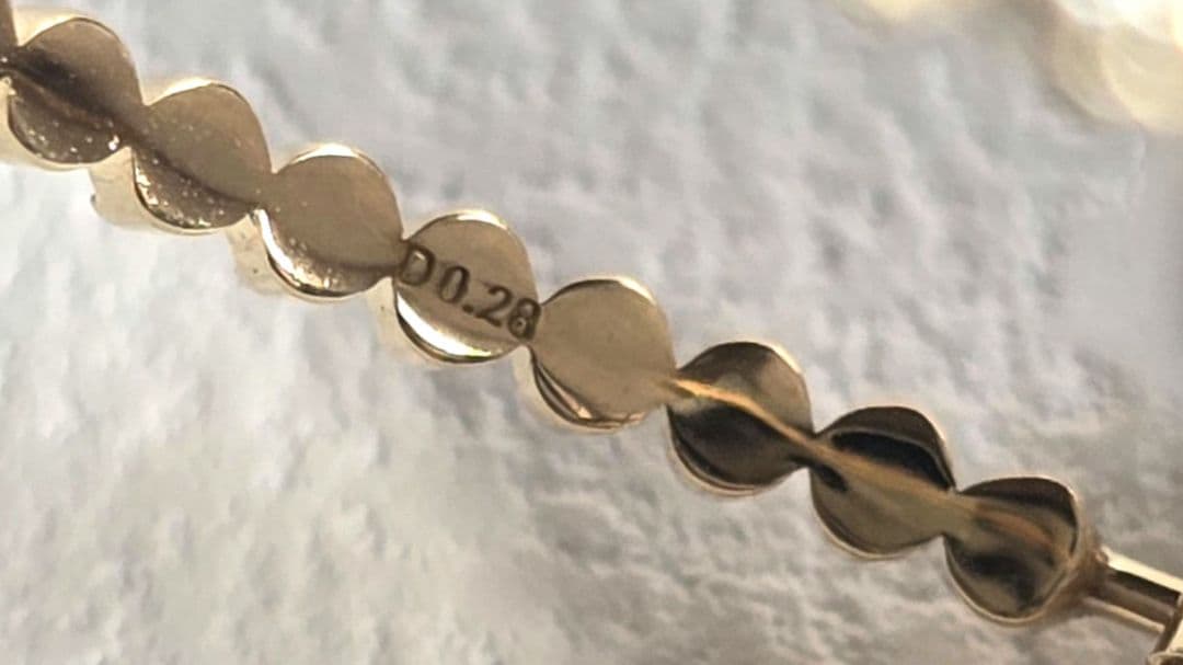 アーカー　18Kイエローゴールド/ダイヤ　ビリーブフープグラン ピアス