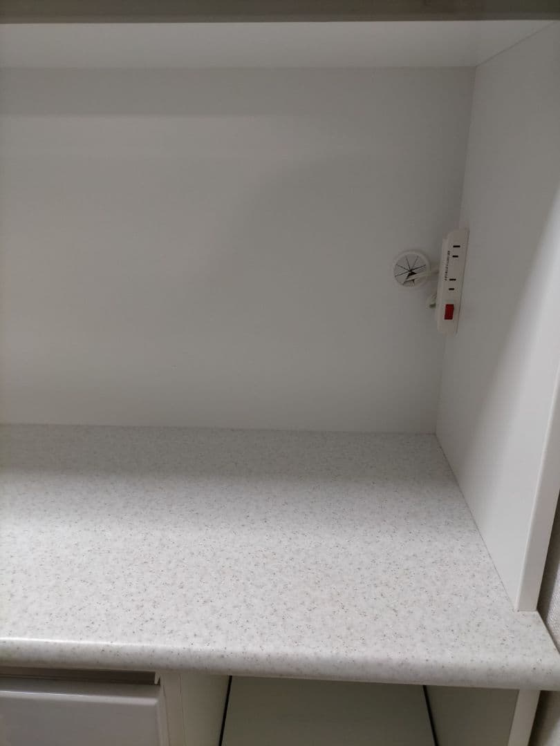 ニトリ　キッチンボード　アルミナ2 120KB WH 食器棚 上半分 白