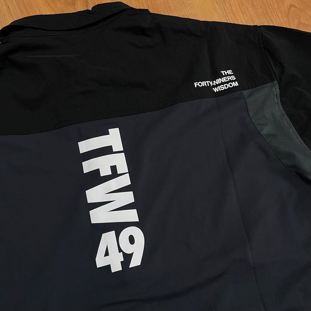 定価3.2万　新品同様　TFW49 シャツ　ブラック　XL ゴルフ