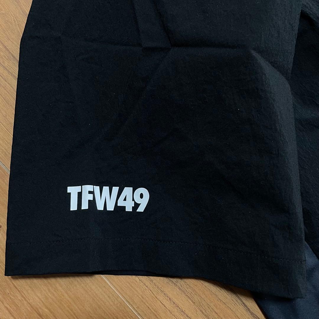 定価3.2万　新品同様　TFW49 シャツ　ブラック　XL ゴルフ