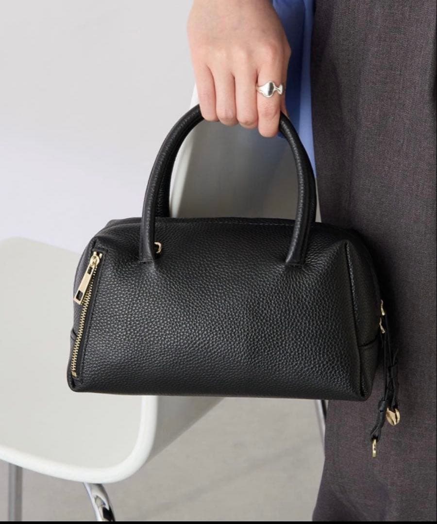 新品未使用COLLAGE GALLARDAGALANTE レザーチャームボストン