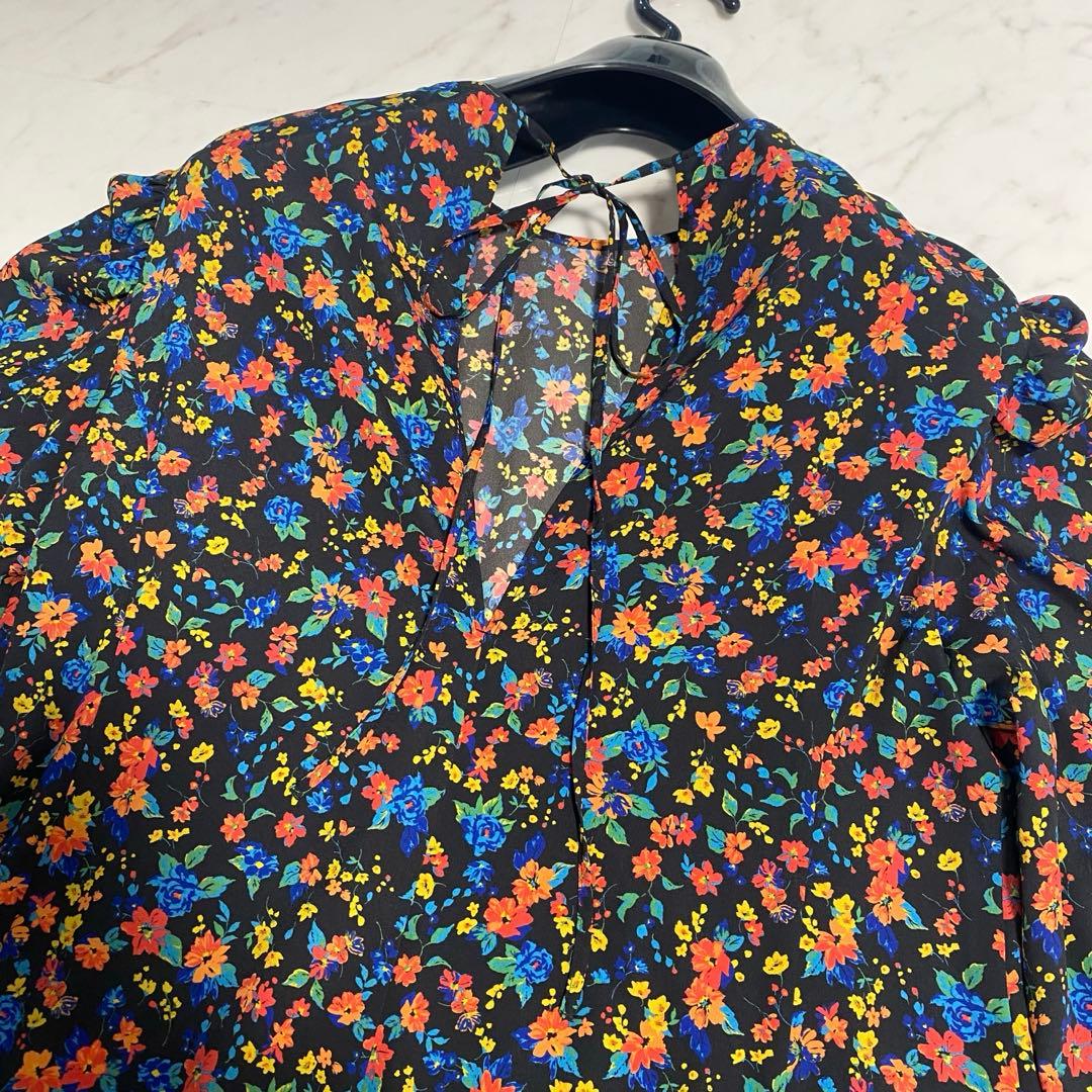 【極美品】24AW✨️完売品 アンティークフラワーノーカラー ワンピース 手洗い可