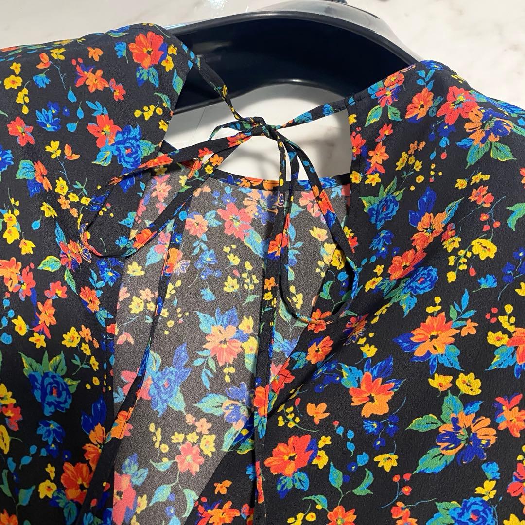 【極美品】24AW✨️完売品 アンティークフラワーノーカラー ワンピース 手洗い可