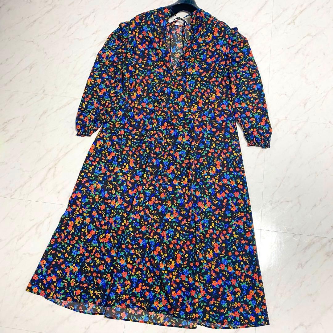 【極美品】24AW✨️完売品 アンティークフラワーノーカラー ワンピース 手洗い可