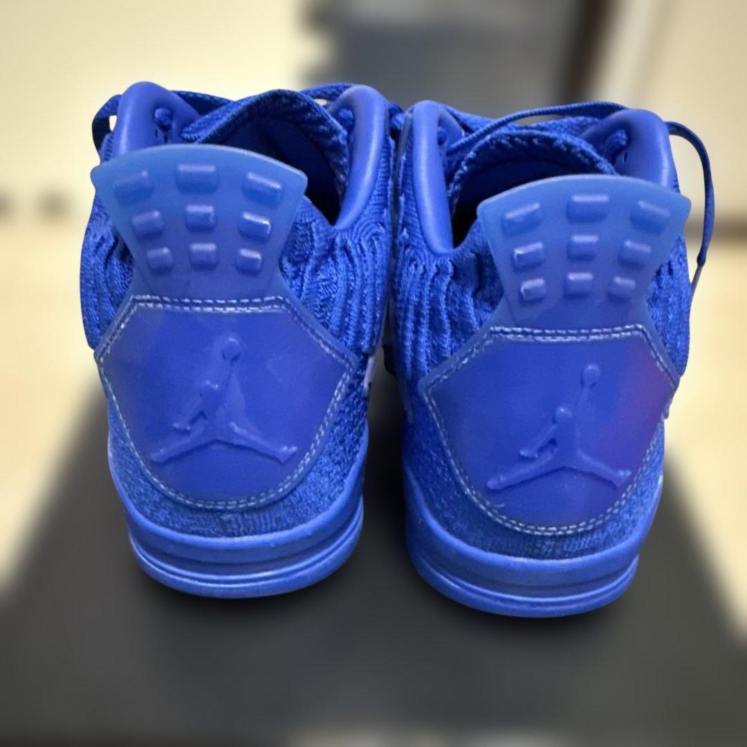 Air Jordan 4 ブルー