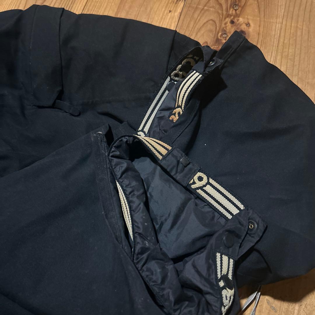 686 スノーボードウェア　上下セット　スキーウェア メンズＬサイズ