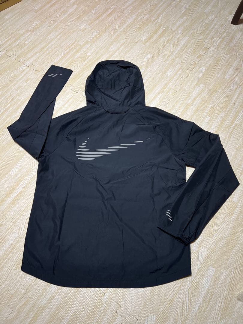 【新品 】Nike ウィンドブレーカー ブラック Lサイス