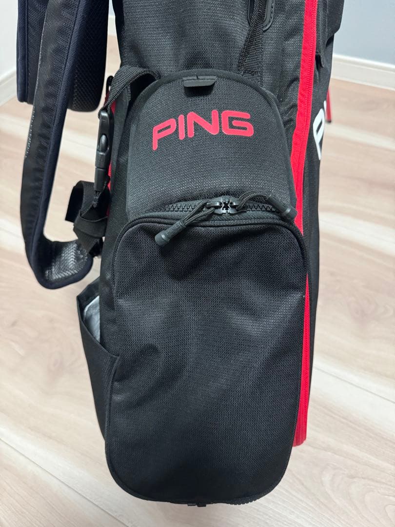 PING Hoofer キャディバッグ ブラック/レッド