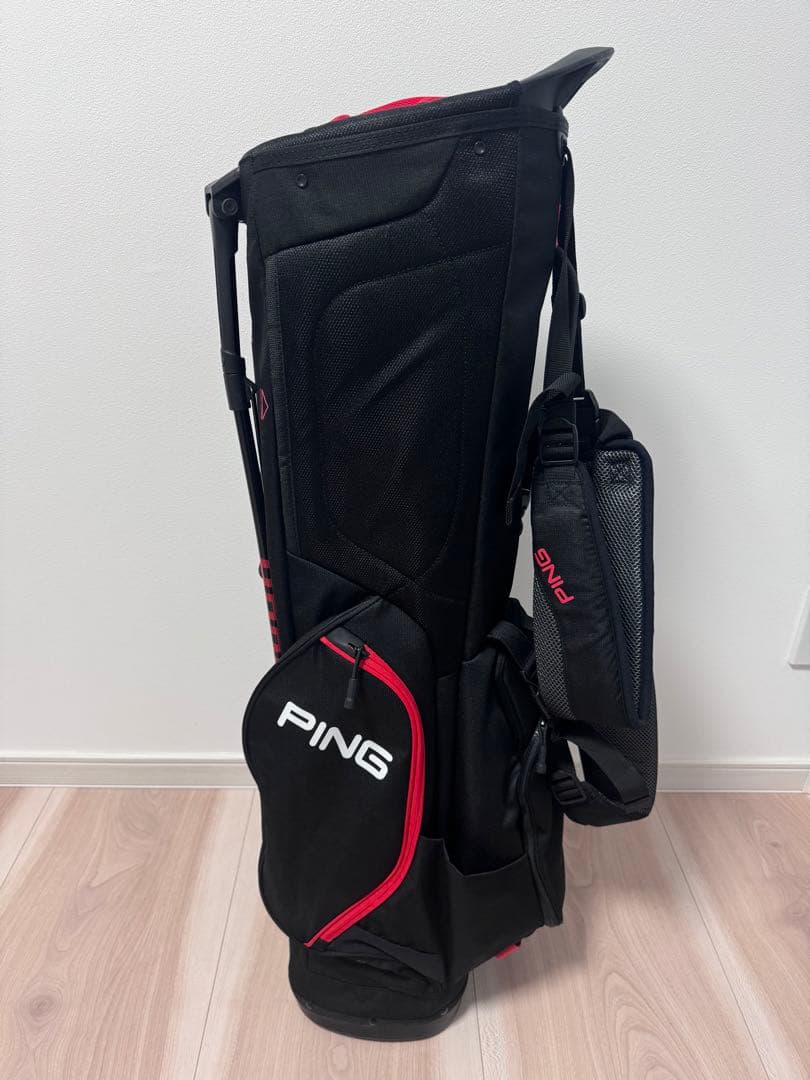 PING Hoofer キャディバッグ ブラック/レッド