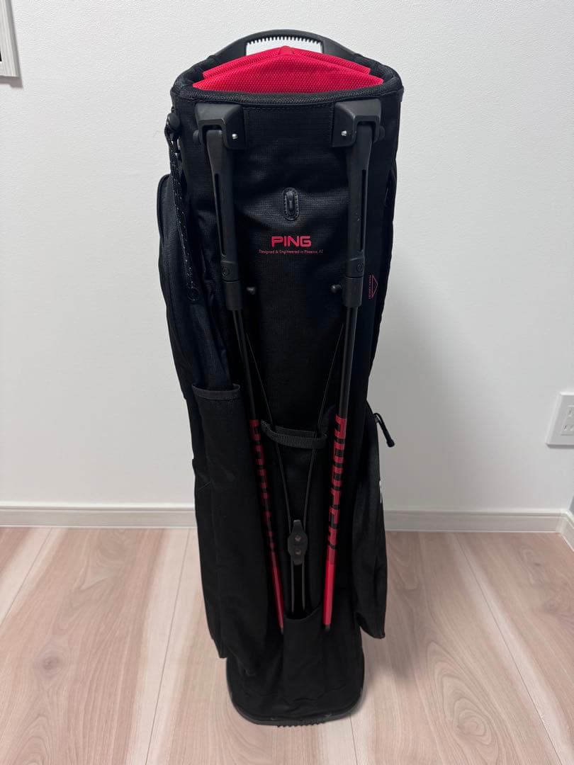 PING Hoofer キャディバッグ ブラック/レッド