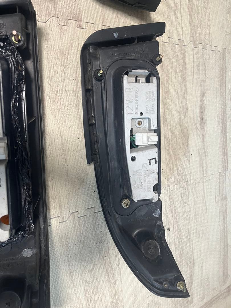 H6年式　S14 シルビア　前期 テールランプ一色　純正