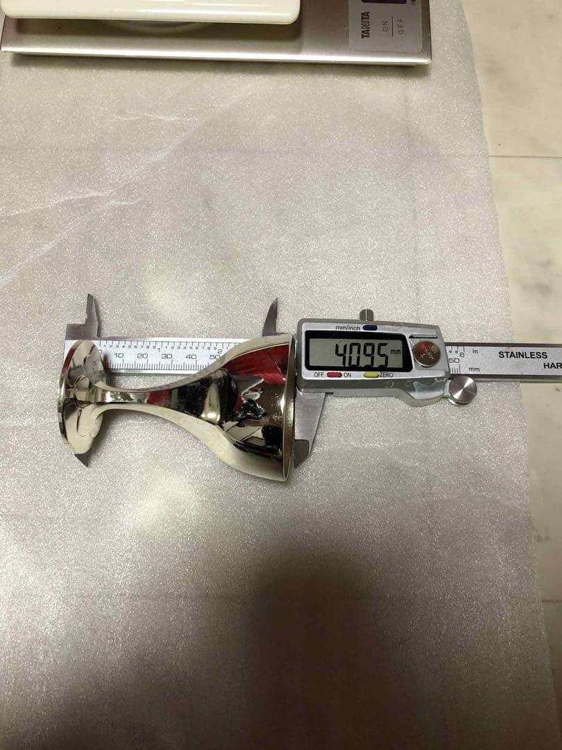 銀製品　カップ　84g