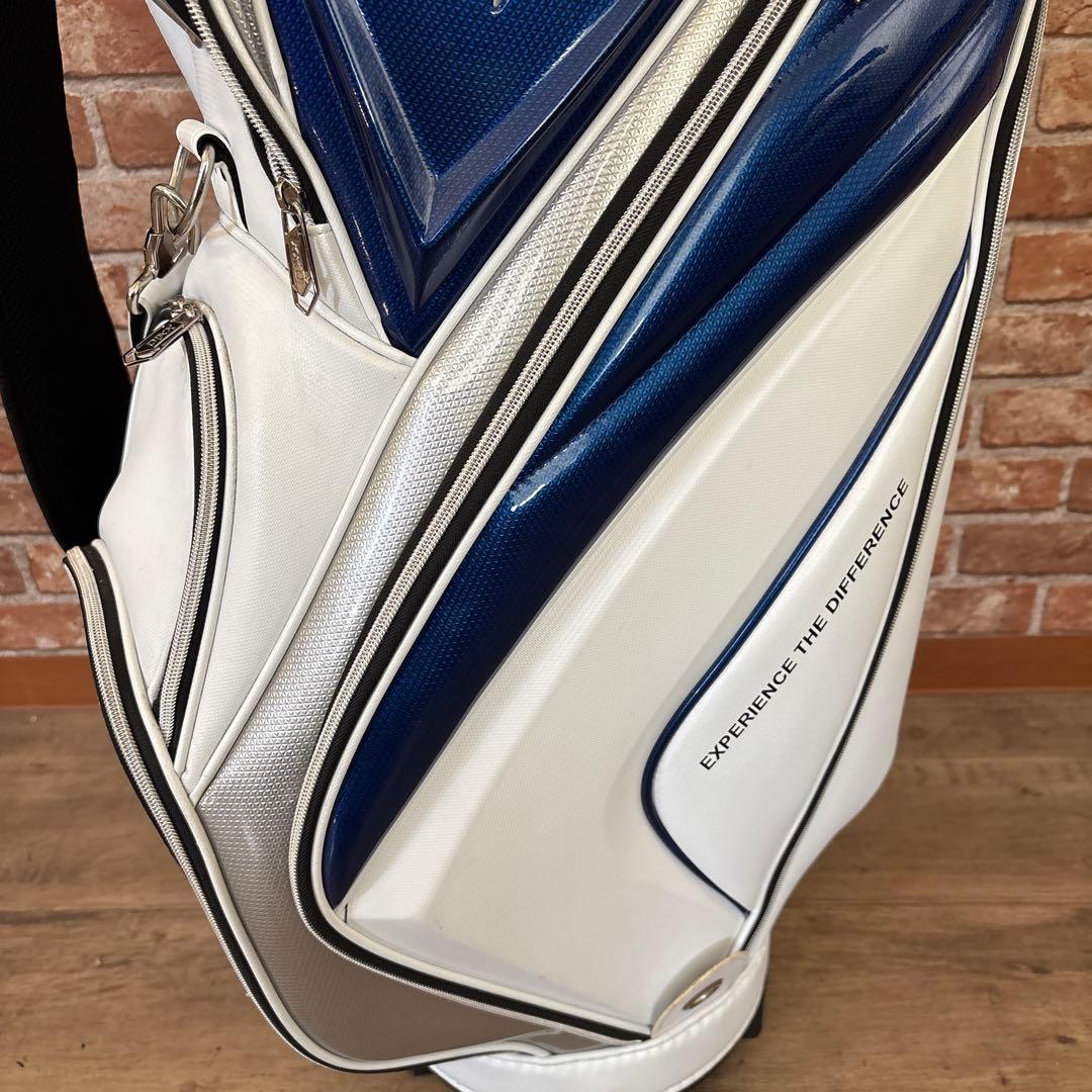 ゼクシオ キャディバッグ ホワイト ブルー アスリートモデル フードなし