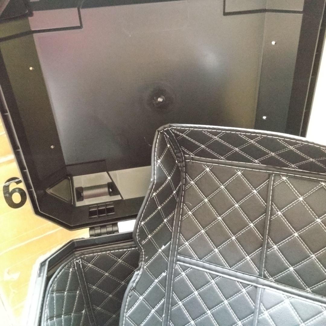 【訳あり】バイク リアボックス 62L 防塵・防水 大容量 ヘルメット収納 新品