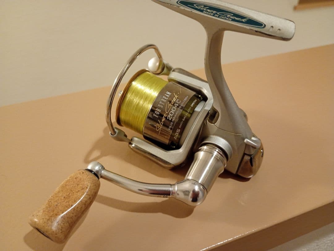 ダイワ　シルバークリークX2004C rcs50mmハンドル　コルクノブ仕様