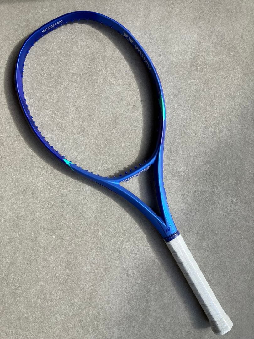 【新品】YONEX EZONE 2025年モデル 100L 285g G0