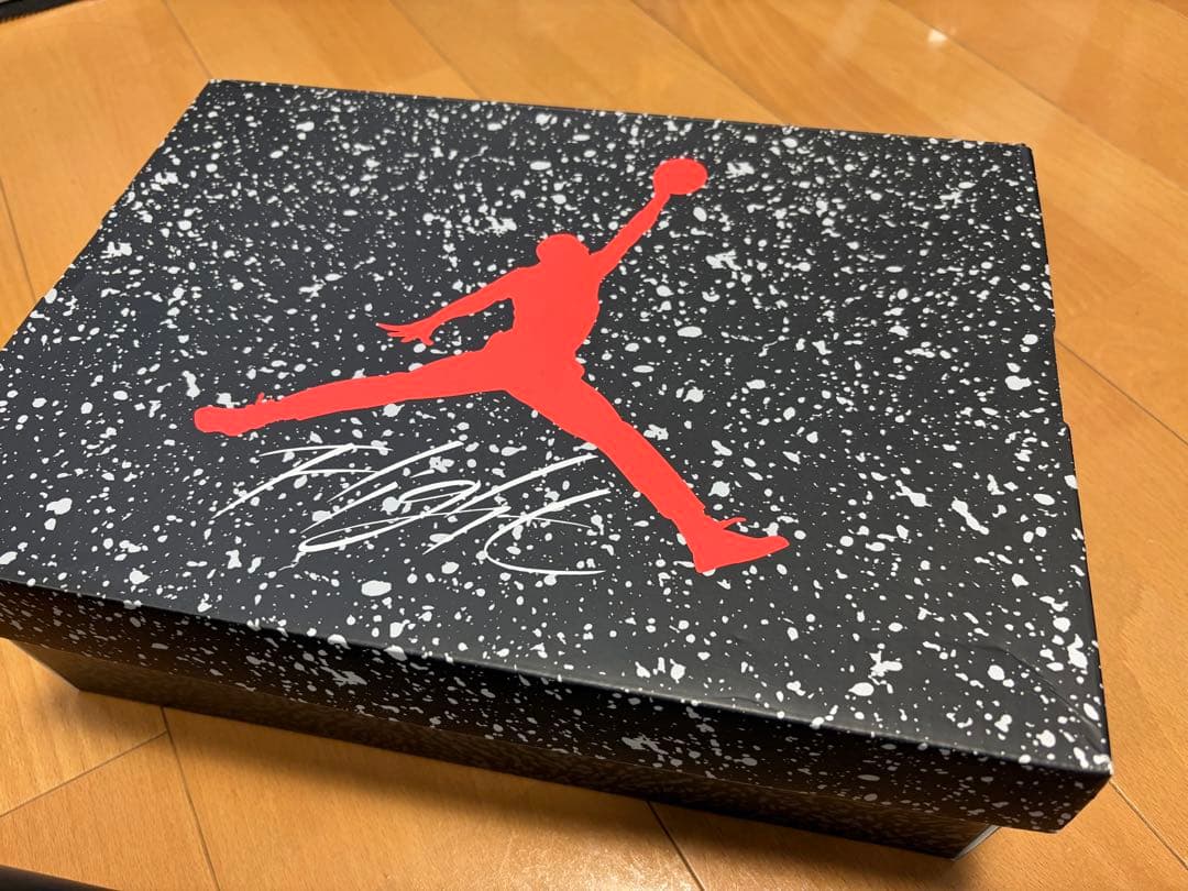 エアジョーダン 1 MID メンズシューズ ホワイト/ブラック/ピンク 27cm