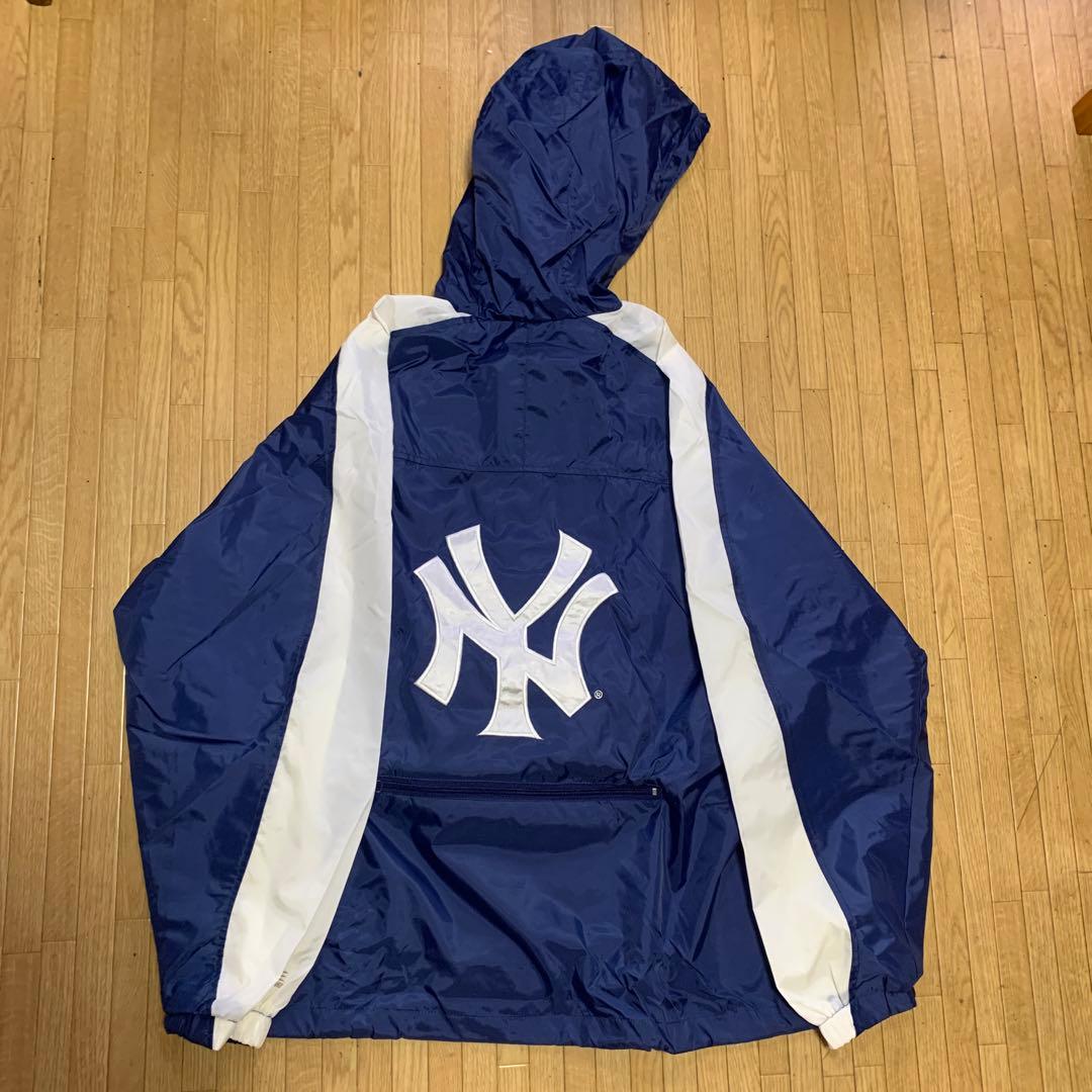 【値下げ】　希少　ヤンキース折りたたみ ウインドブレーカー