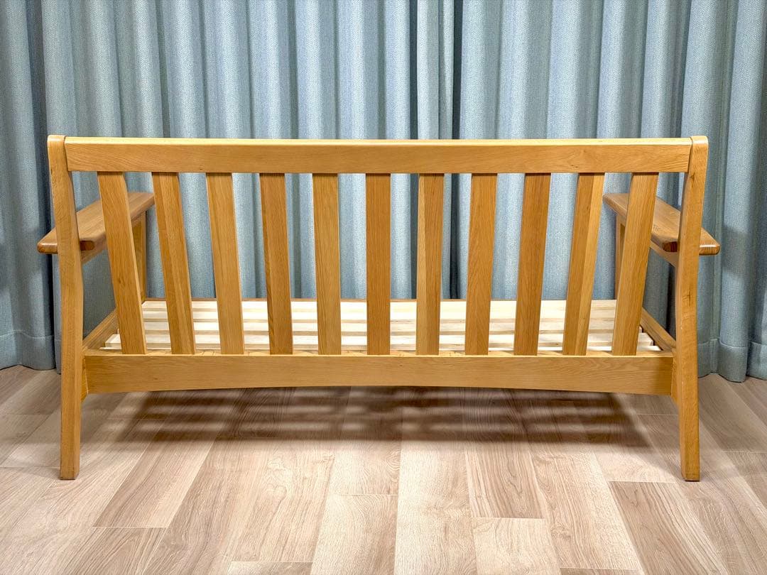 天然木フレームのツイード調ファブリック 2人掛けソファ