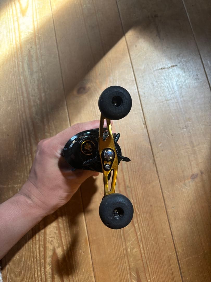 ロキサーニパワーシューター　右ハンドル