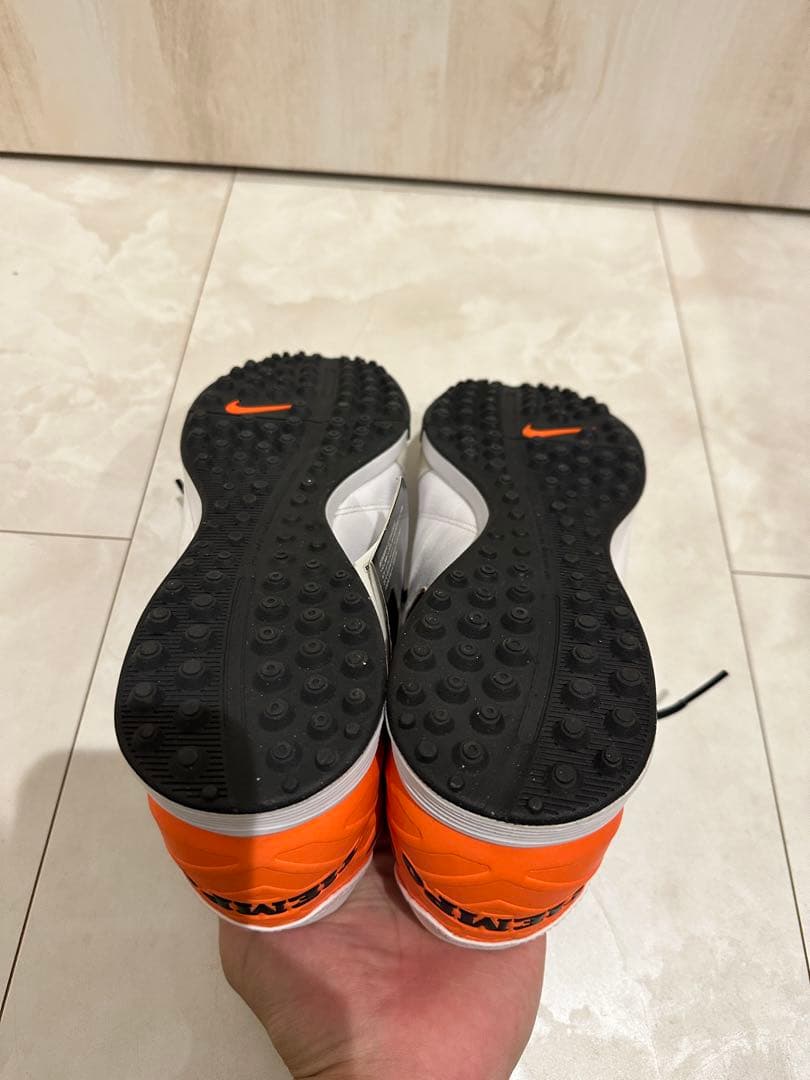 シューズ Nike Tiempo Mystic V TF