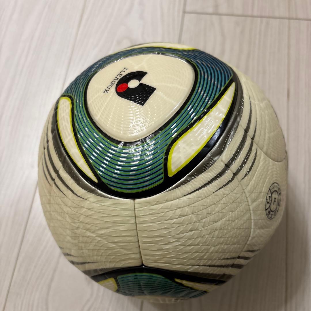 サッカーボール　adidas スピードセル　5号球 Jリーグ　JFA検定級