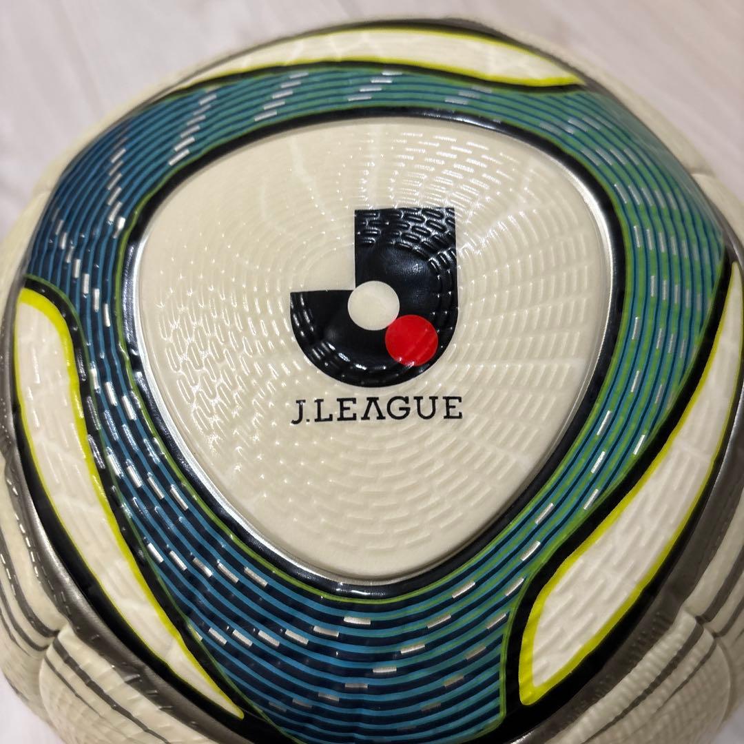 サッカーボール　adidas スピードセル　5号球 Jリーグ　JFA検定級