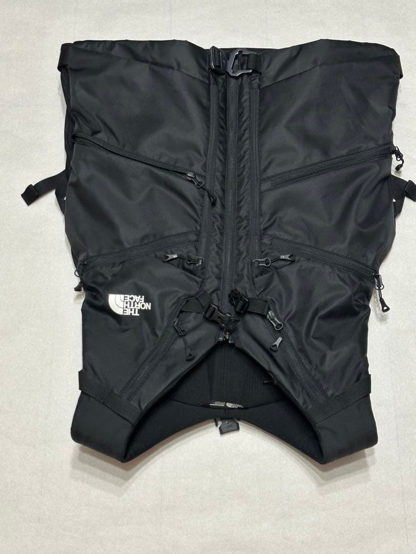 美品、ザ・ノースフェイス、パウダーガイドベスト、サイズ：SM（USAサイズ）