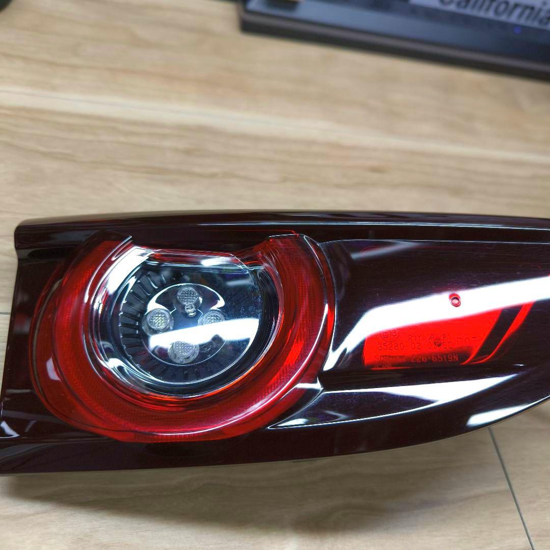 MAZDA3ファストバック テールランプ