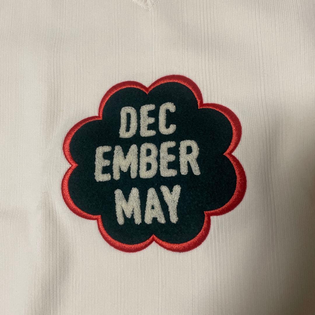 ディセンバーメイ　メンズニットベストホワイトLタグ付き新品未使用