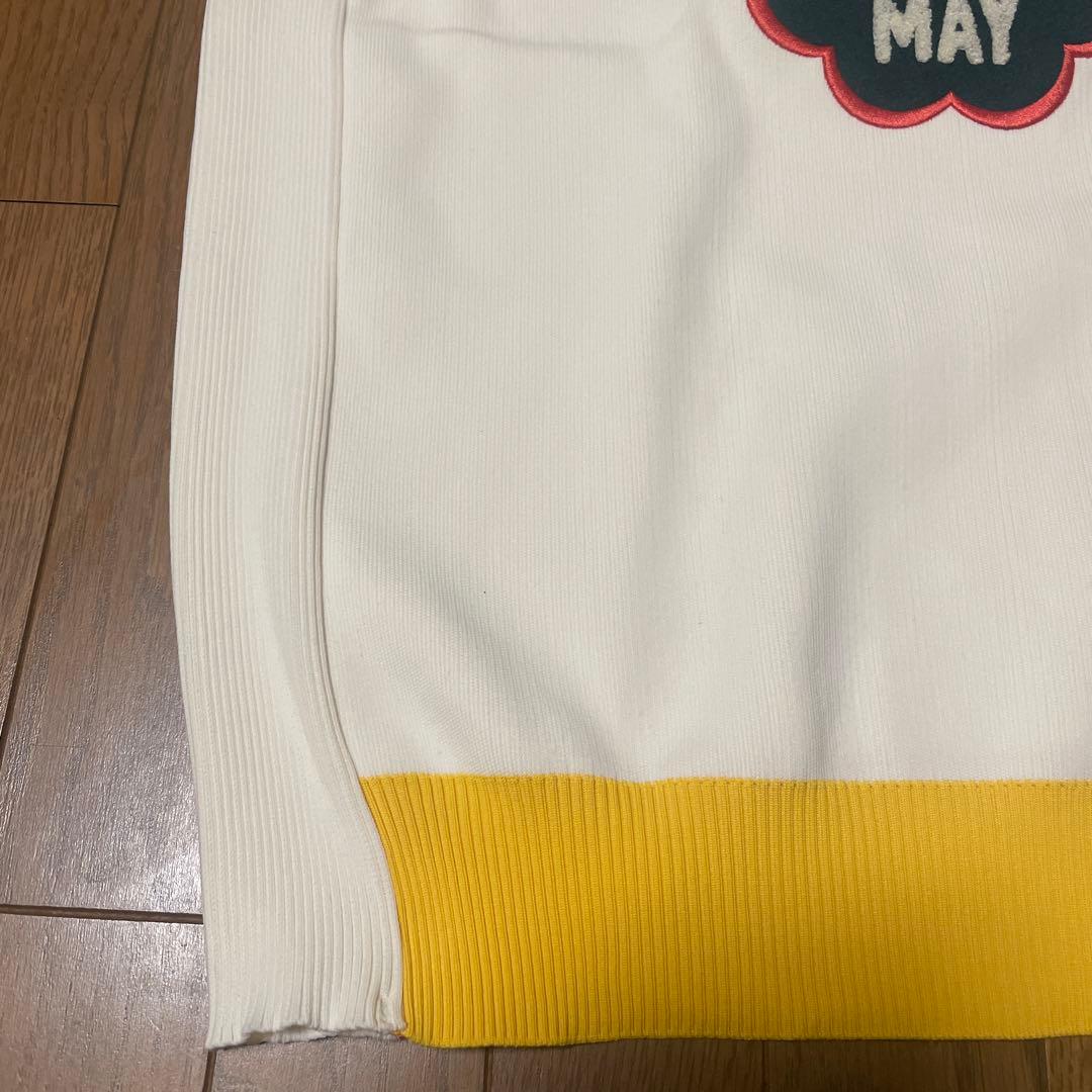 ディセンバーメイ　メンズニットベストホワイトLタグ付き新品未使用