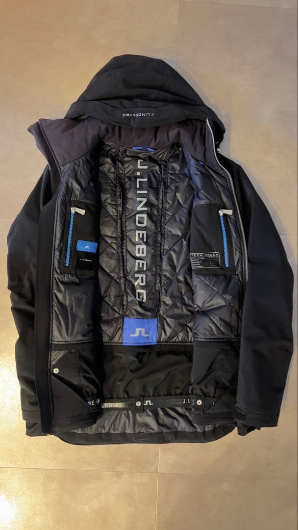 【美品】J.LINDEBERG トゥルーリ スキージャケット S