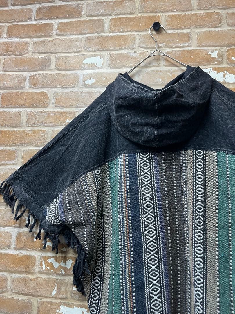 ポンチョ　パーカー　メキシカンパーカー　総柄　サラッペ　黒　古着　民族