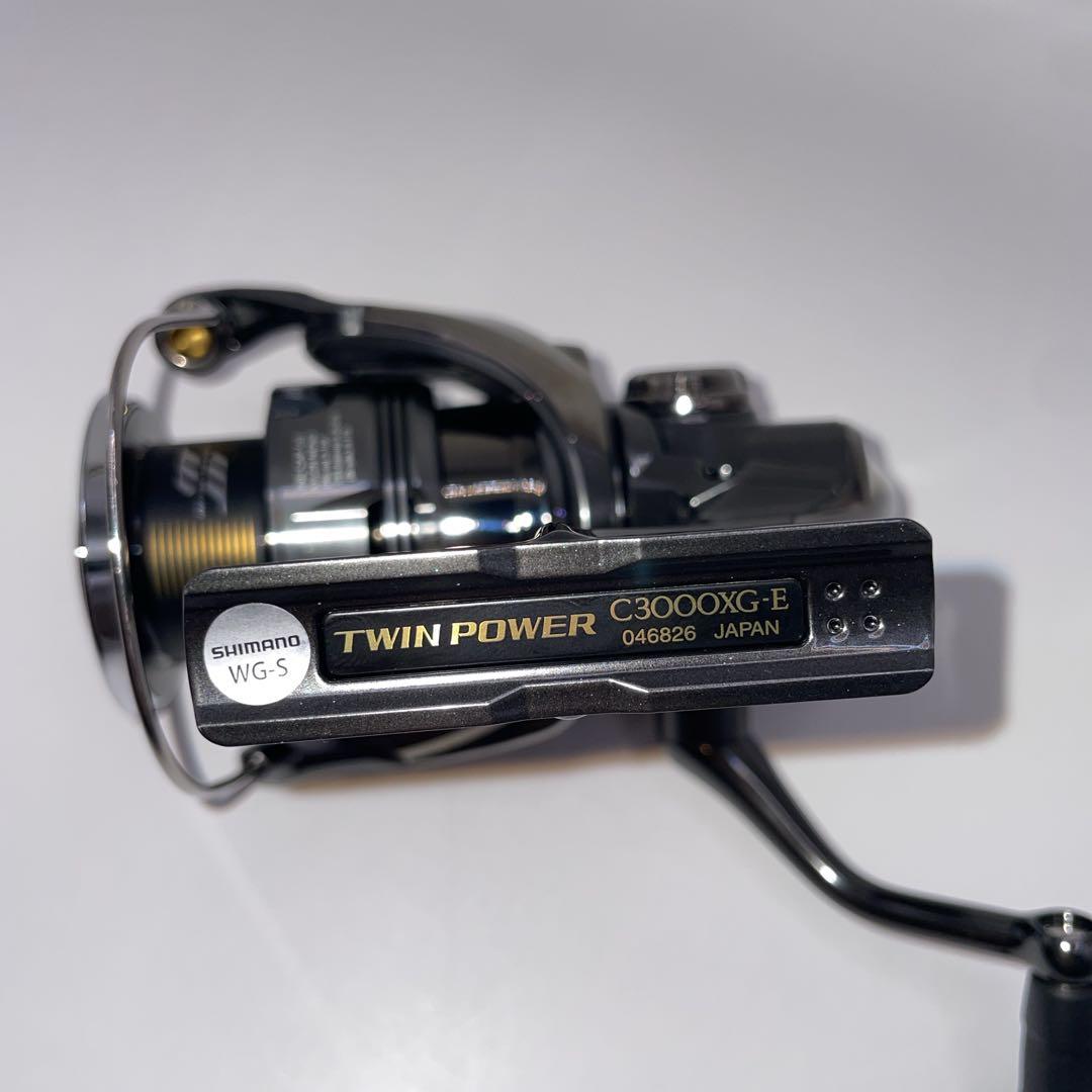 【未使用】シマノ 24 TWIN POWER C3000XG スピニングリール