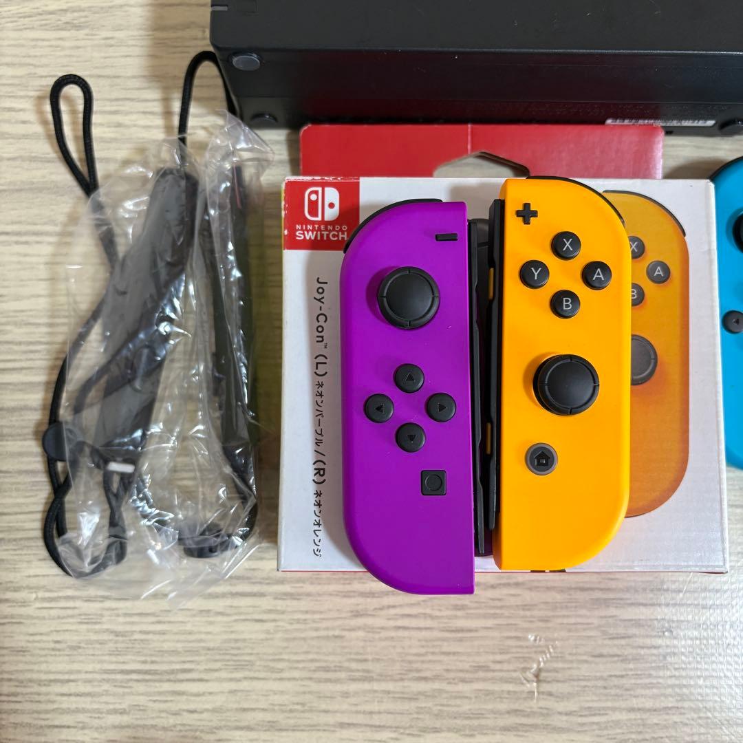 Nintendo Switch 本体　ジョイコン付き