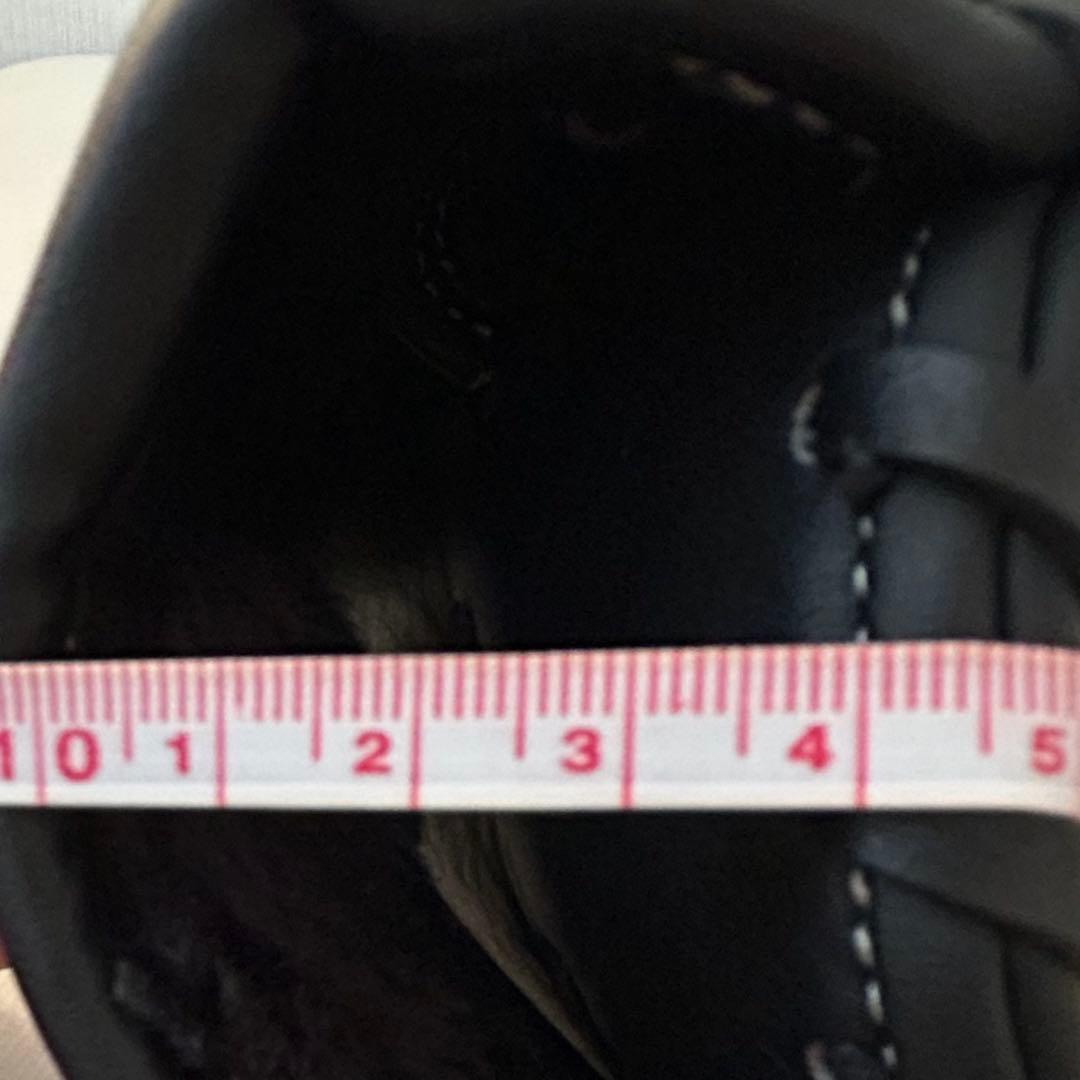 アンダーアーマー少年用軟式グローブ 黒　1301007 新品未使用　保管袋付