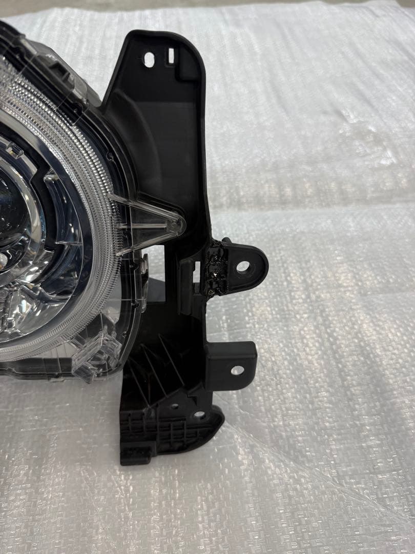 スペーシアギア　LEDヘッドライト　右