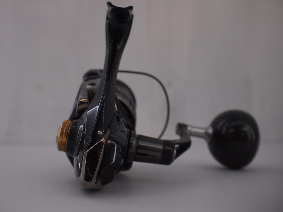 64▢シマノ 19ヴァンキッシュ4000MHG NH0620-5