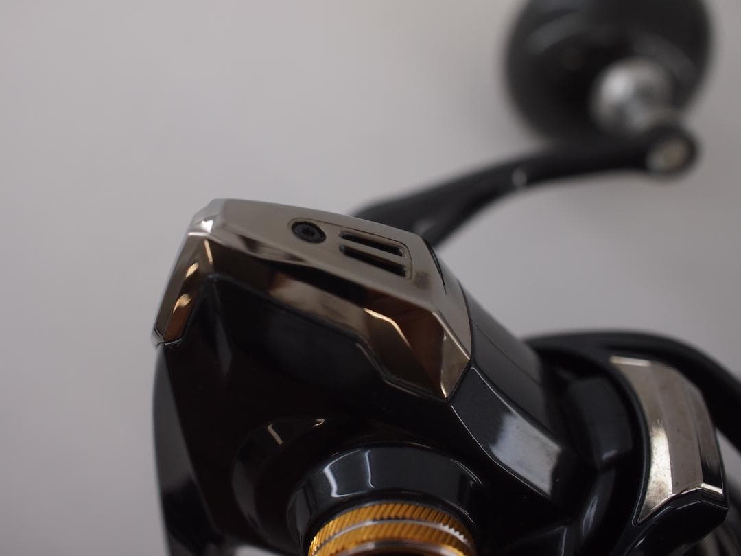 64▢シマノ 19ヴァンキッシュ4000MHG NH0620-5