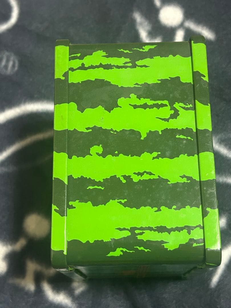 サザンオールスターズ　ベスト４枚組CD SUIKA 缶 オリジナルグッズ付