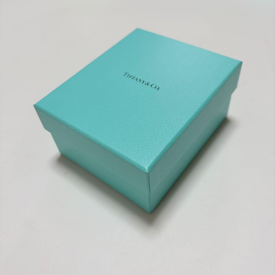 極美品　ティファニー　ネックレスケース　空箱　リボン付き　ブルーボックス