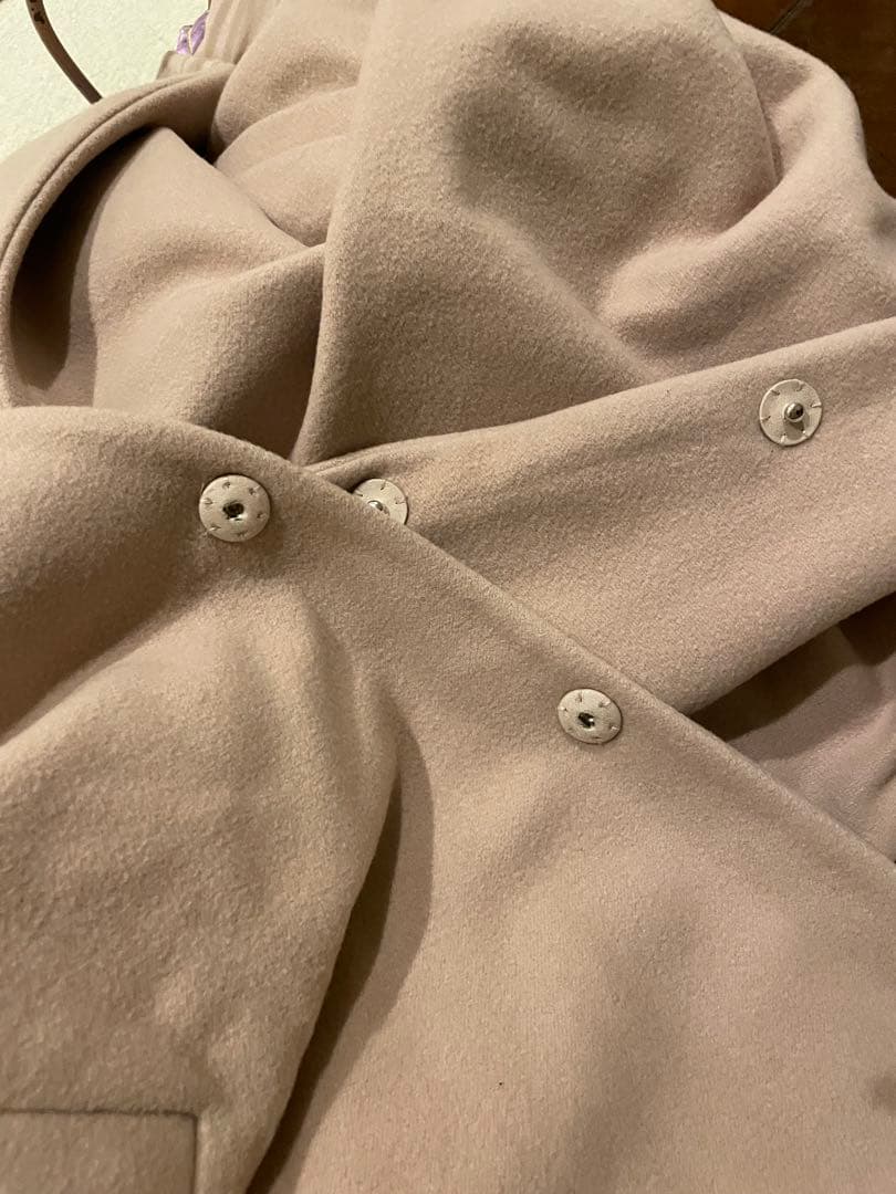 ピンクベージュ　ポンチョ　エミリオプッチ