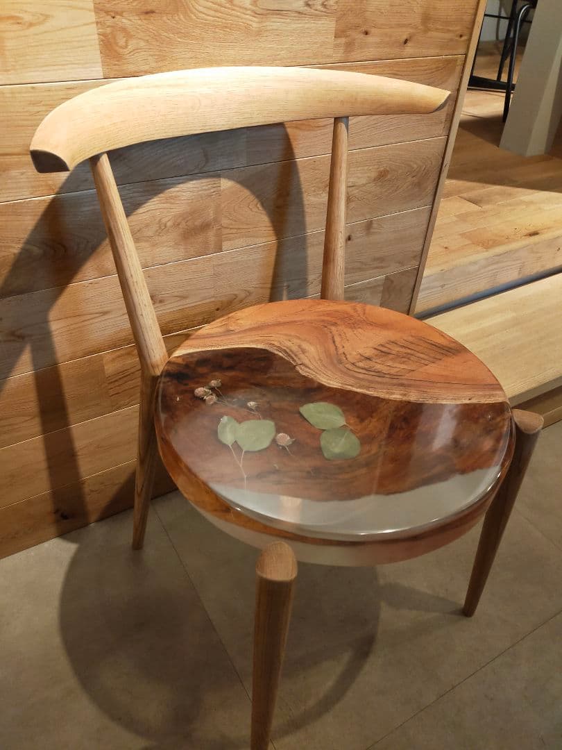 レジンアート　木製　椅子