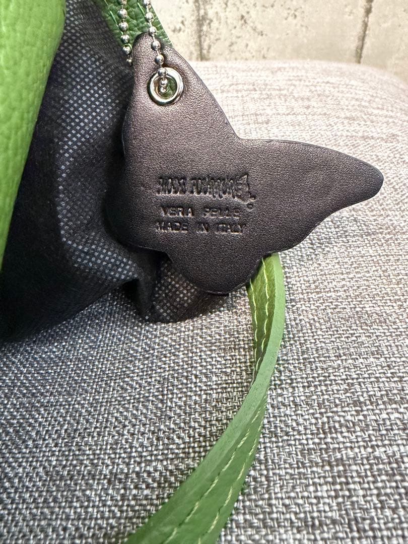 MODO FOURRORE/モードフルーレ　牛革ショルダーバッグ