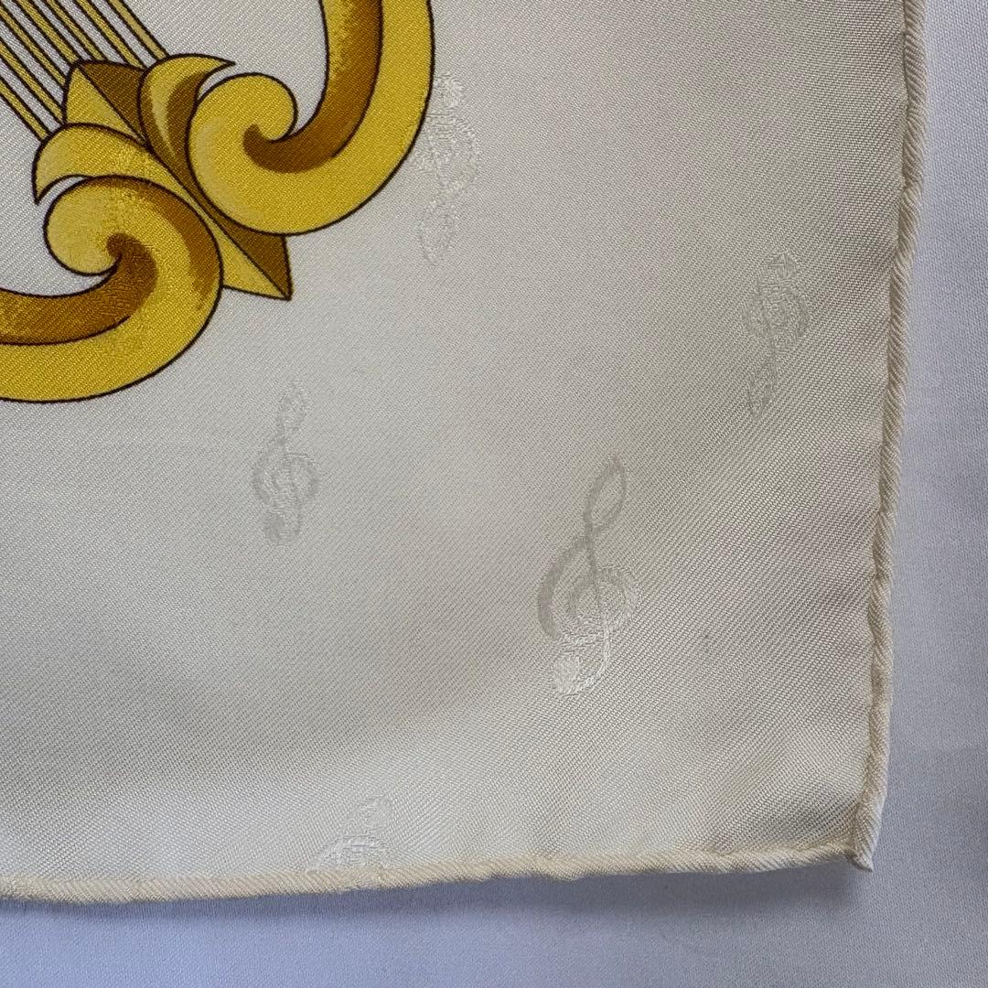 エルメス　カレ90　パイプオルガンと機械仕掛けの楽器