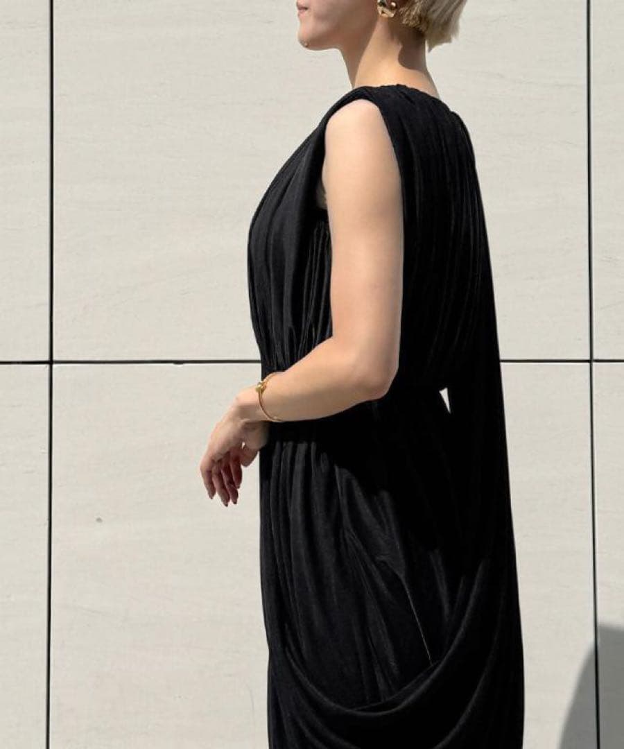 【タグ付き未使用】 JENNE 3wayモダンドレープドレス ブラック L